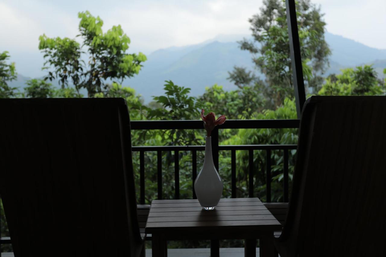 Sattva-The Awakening Garden Hotel Kakkadampoyil Exterior foto